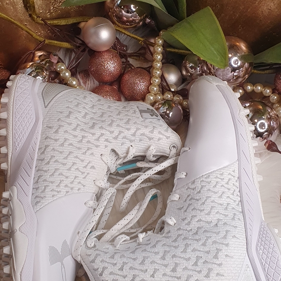 Under Armour Women's Highlight Turf Lacrosse Cleat size5.5 - Picture 3 of 12